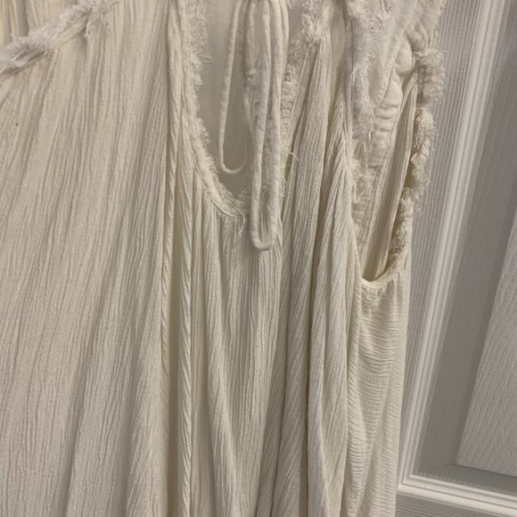 Boho Free People White Embroidered Tank Top Size Small - Picture 5 of 8